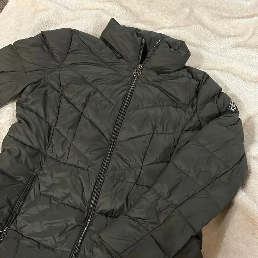 Michael Kors Dark Green Packable Down Fill Puffer Long Jacket - Picture 1 of 6